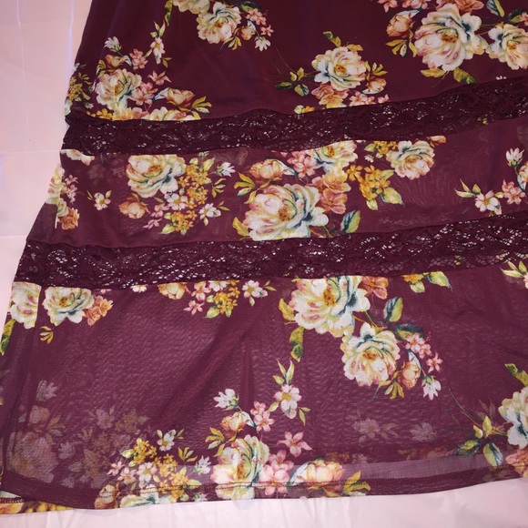 Boutique+ maxi dress - Picture 3 of 5